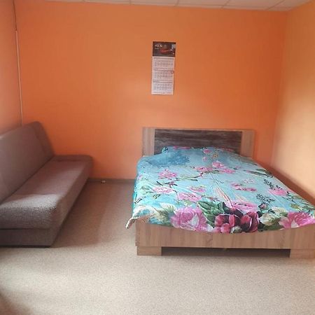 Ukstina Ielas Apartamenti Liepaja Ngoại thất bức ảnh